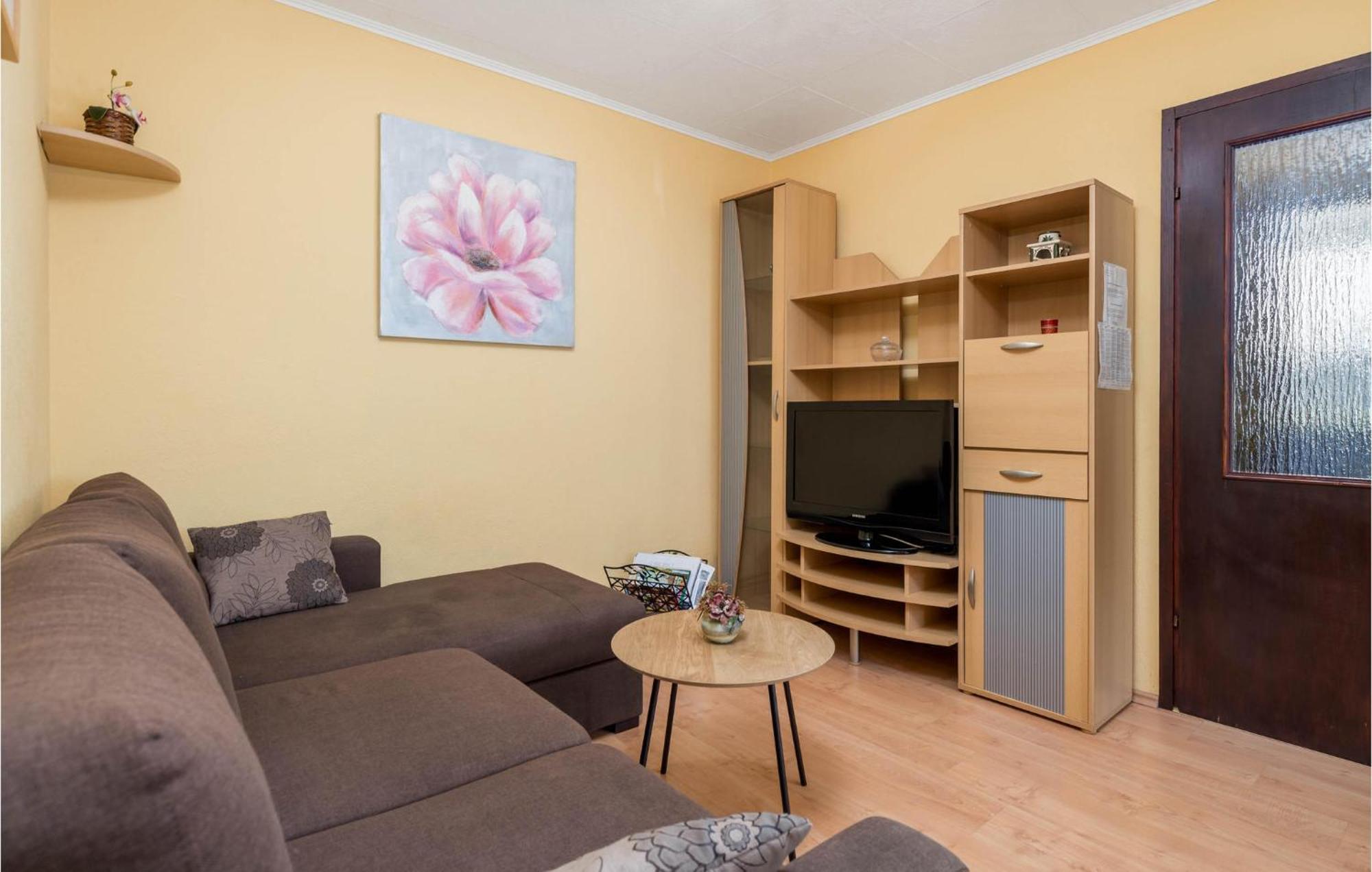 Stunning Apartment In Lovran With Kitchen 외부 사진